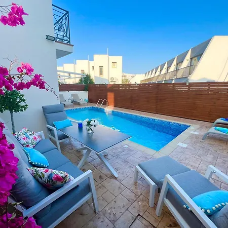 Villa Azul *