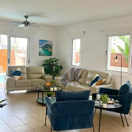 Azul Villa *